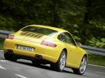 Porsche 911 Carrera 2005 года